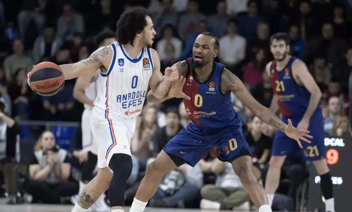 EuroLeague'de Anadolu Efes'in Play-off Olasılıkları