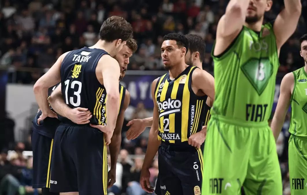 Fenerbahçe Beko, Tofaş'ı Zorlu Bir Mücadelede Yenerek 20. Galibiyetini Aldı