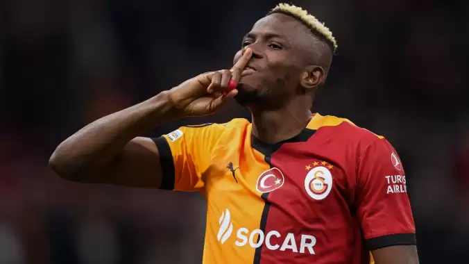 galatasaray-samsunsporu-2-0-maglup-etti-osimhen-gelecegi-hakkinda-aciklamalarda-bulundu-89eeHSe8.jpg