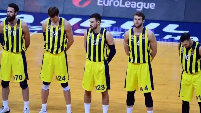 kizilyildiz-ve-anadolu-efes-macinda-kalinicin-aciklamalari-PZIWLjAR.jpg