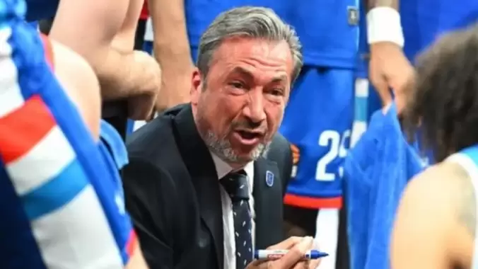 luca-banchi-letonya-milli-takimi-gorevine-devam-ediyor-8zfGV6JR.jpg