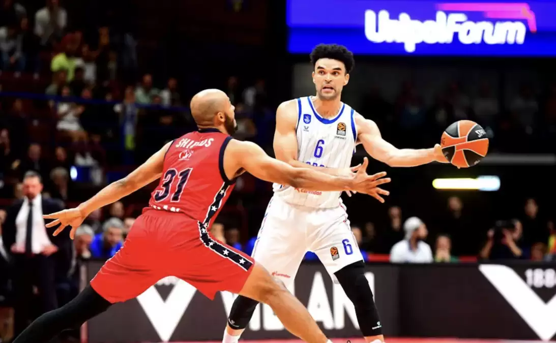 Panathinaikos BC, Anadolu Efes'ten Elijah Bryant'ı Kadrosuna Katmak İstiyor
