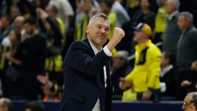 sarunas-jasikevicius-euroleaguede-alexander-gomelskiy-yilin-kocu-odulunu-kazandi-h9FMgvub.jpg