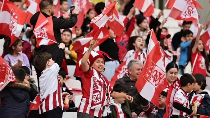 sivasspor-fenerbahce-maci-bilet-satisi-duyurusu-lxPBTutA.jpg
