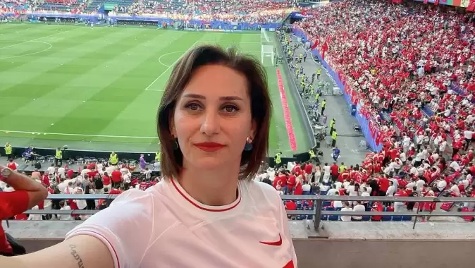 sivasspor-fenerbahce-macinda-tartismali-pankart-pO6u4euC.jpg
