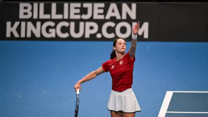turkiye-billie-jean-king-cupta-isveci-yenerek-grubu-lider-tamamladi-lHtcLmHp.jpg