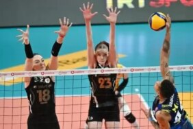 vakifbank-fenerbahceyi-3-1-yenerek-final-serisine-avantajla-basladi-hz9yDBCi.jpg