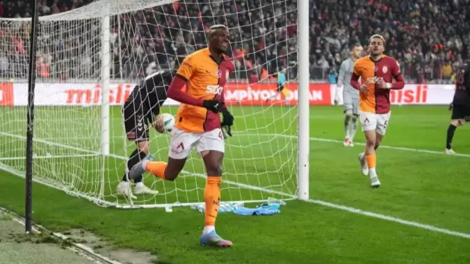 victor-osimhen-galatasarayin-hedefleri-icin-mucadele-edecegim-xcXaPArO.jpg