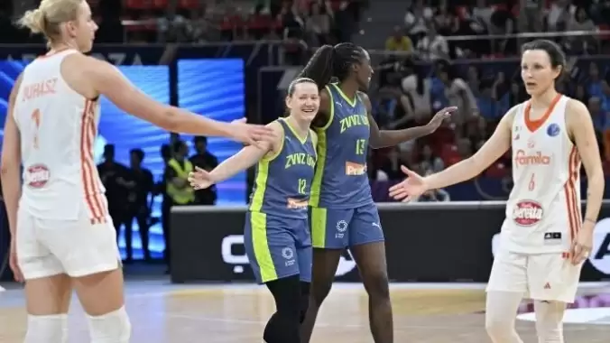 zvvz-usk-prag-beretta-famila-schioyu-gecerek-yari-finale-yukseldi-E8rYDUHc.jpg
