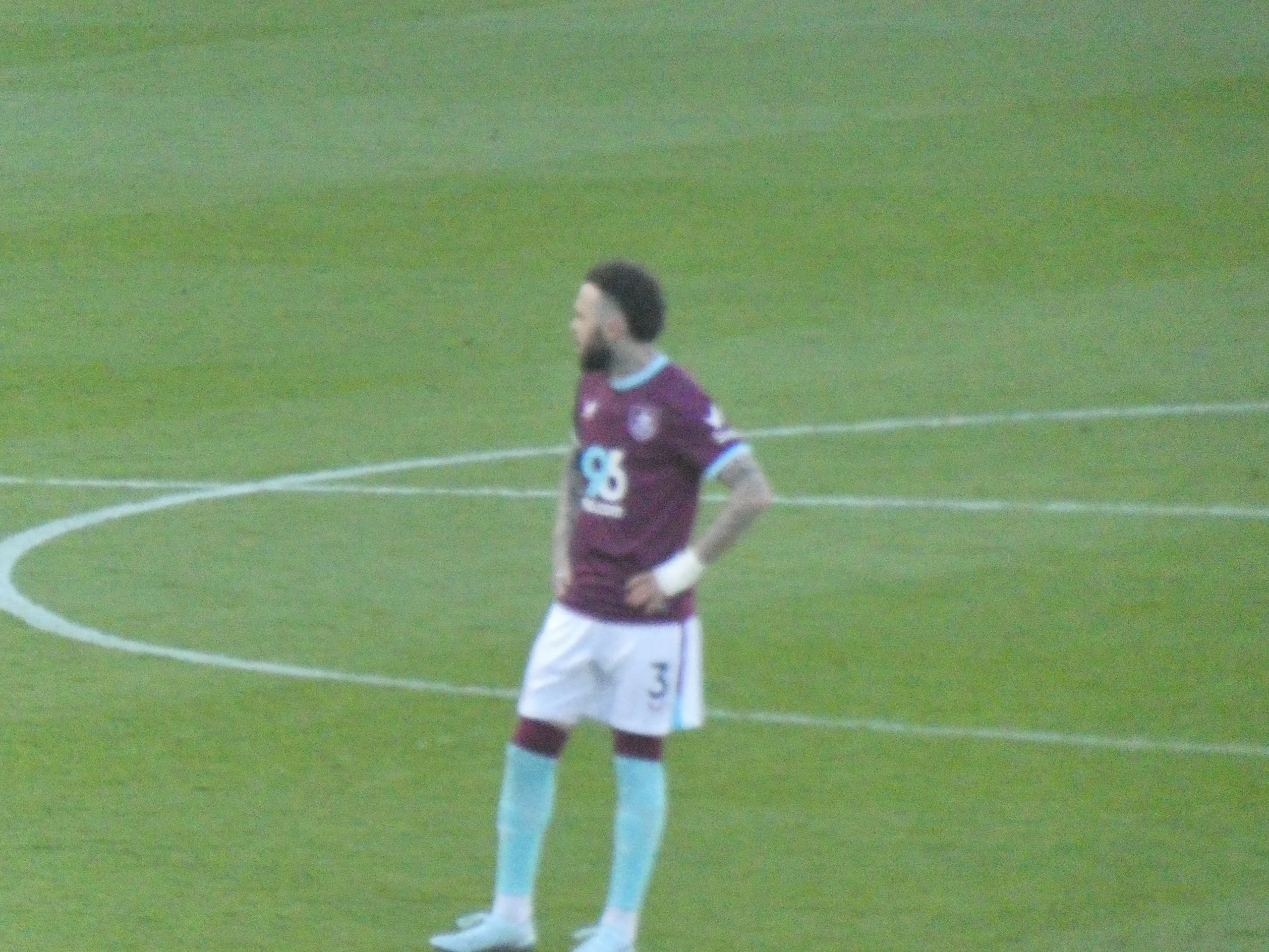 Quilindschy Hartman Fulham'a karşı Burnley formasıyla