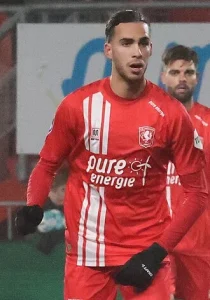 Ramiz Zerrouki nasıl futbolcu? Scout raporu ve oyun özellikleri