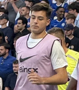 Süper Lig için scout önerisi: Fenerbahçe’nin gündemindeki Aaron Anselmino nasıl bir stoper?