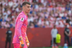 Informe de Scouting de Dominik Livaković: Portero del Barça