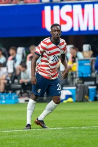 Folarin Balogun Fenerbahçe’ye uyar mı? Gegen Fit transfer analizi