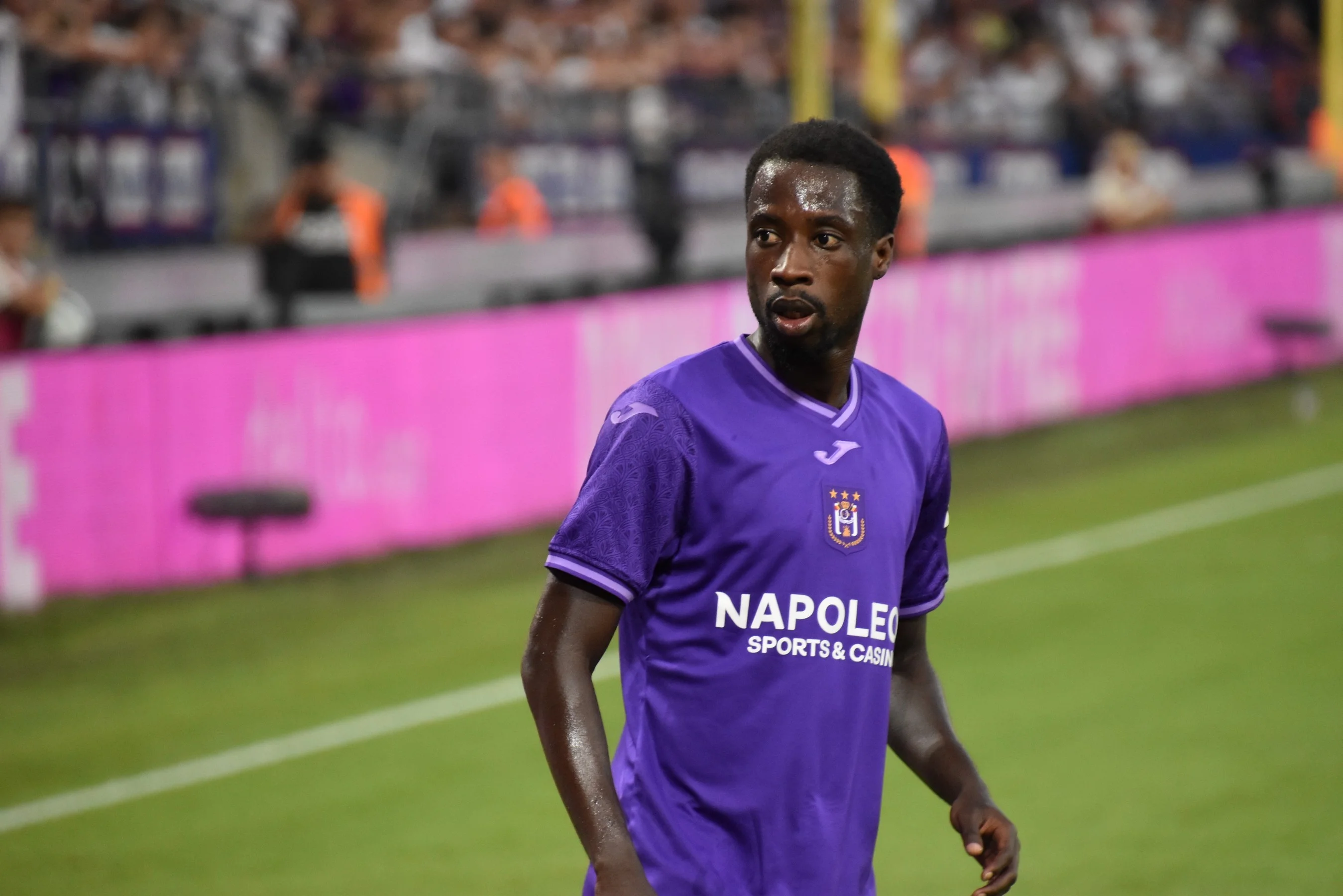 Majeed Ashimeru, Anderlecht formasıyla maç öncesi