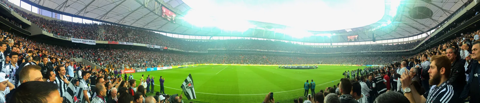 Tüpraş Stadyumu panorama Beşiktaş Olaitan
