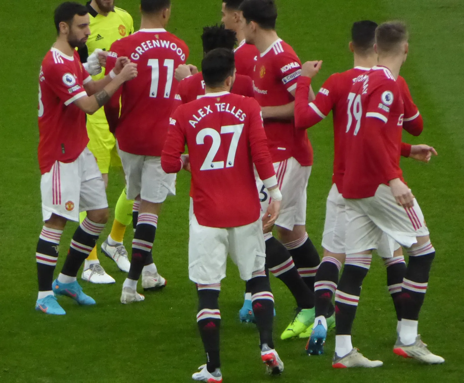 Bruno Fernandes Manchester United formasıyla West Ham maçında