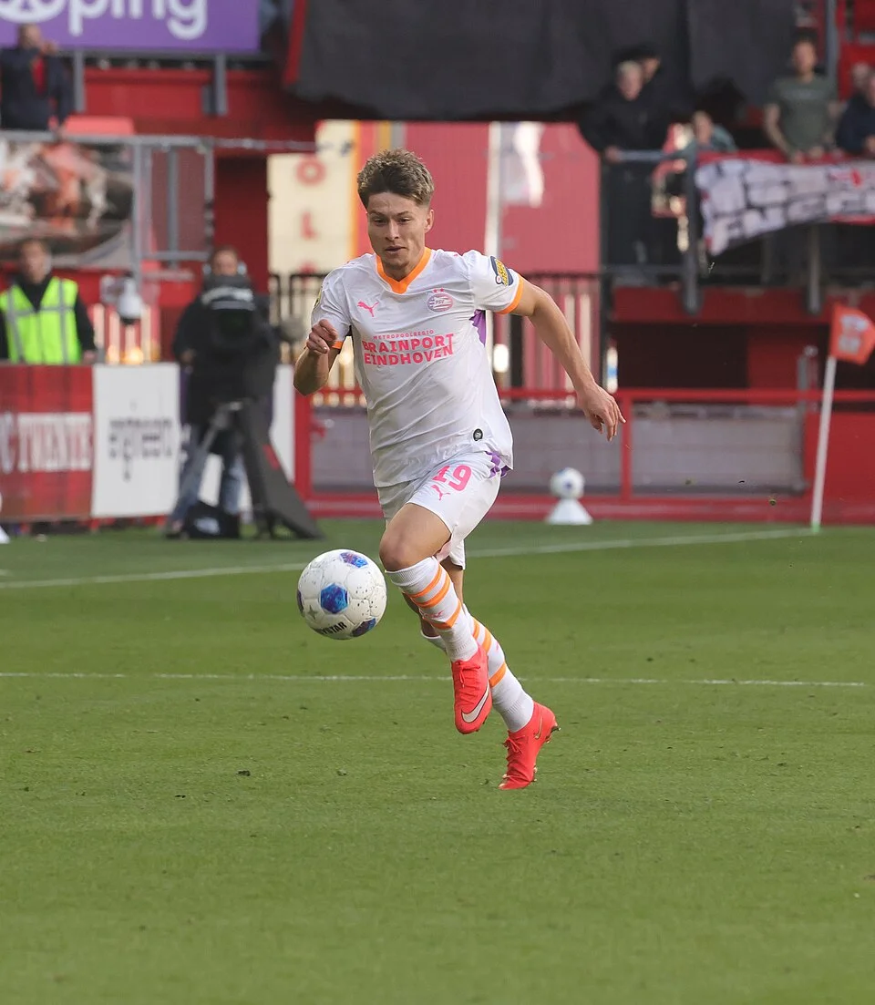 Esmir Bajraktarevic, PSV formasıyla sahada